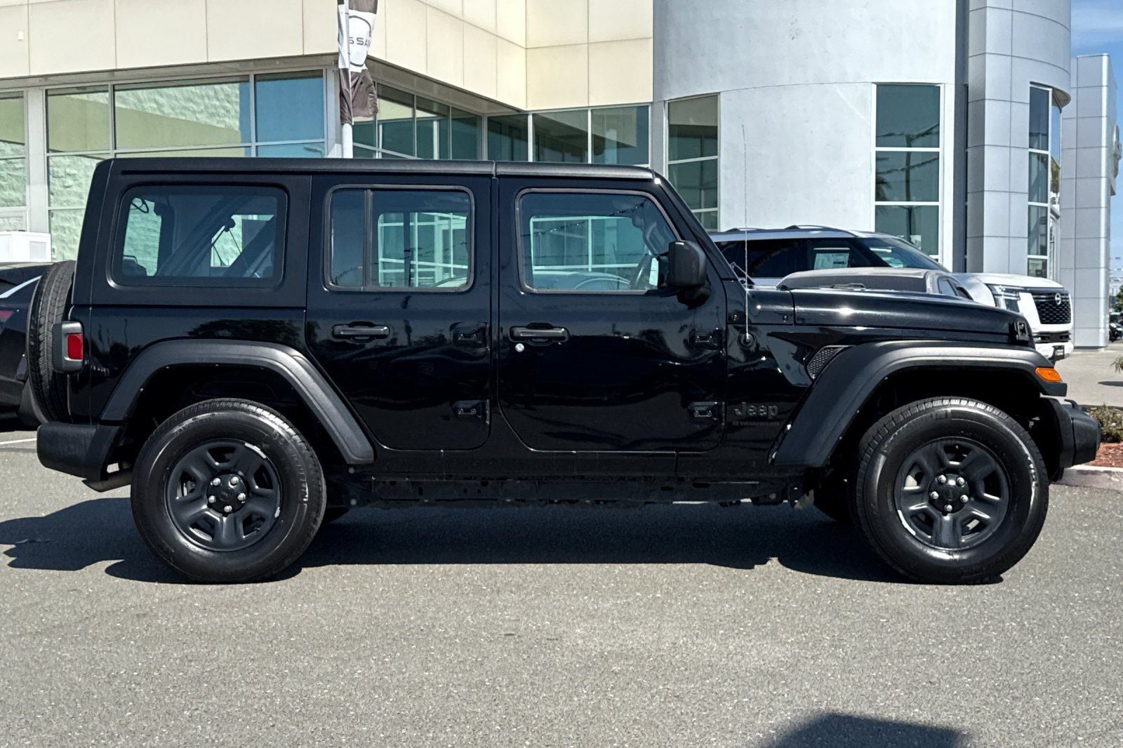 2023 Jeep Wrangler Sport