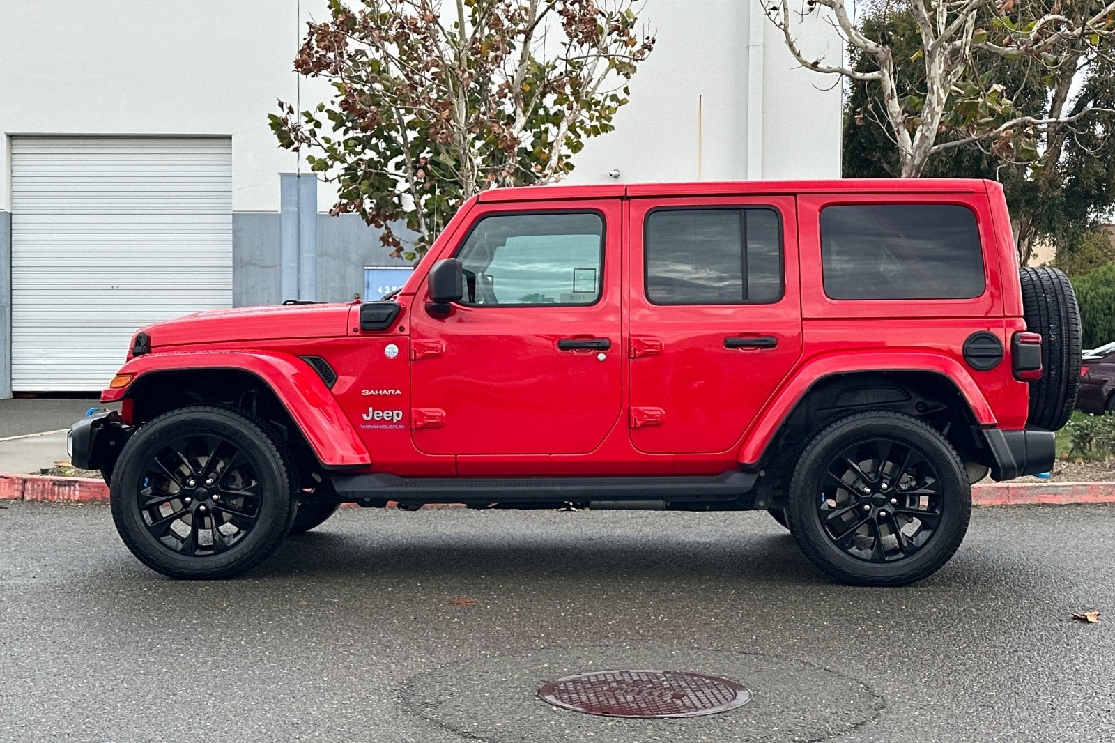 2023 Jeep Wrangler Sahara 4xe
