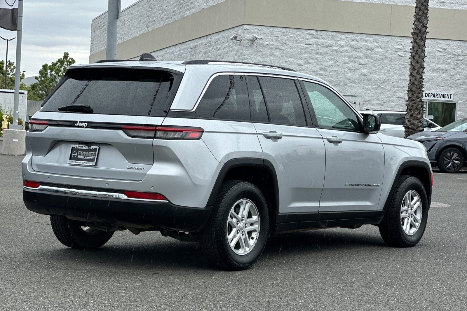 2024 Jeep Grand Cherokee Laredo