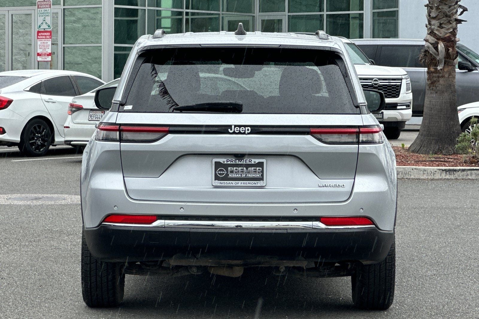 2024 Jeep Grand Cherokee Laredo