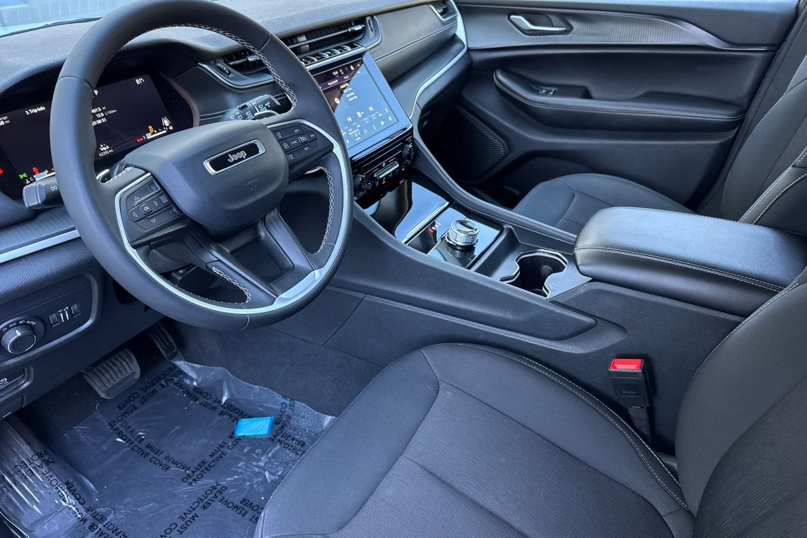 2023 Jeep Grand Cherokee Laredo