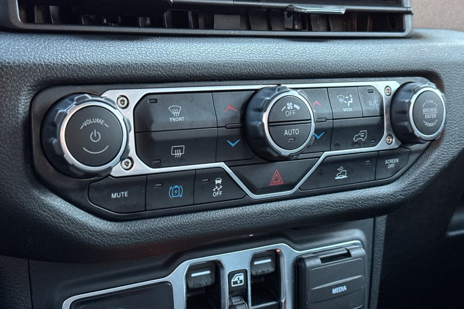 2024 Jeep Wrangler Sport S 4xe