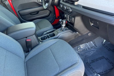 2025 Jeep Wrangler Sahara 4xe