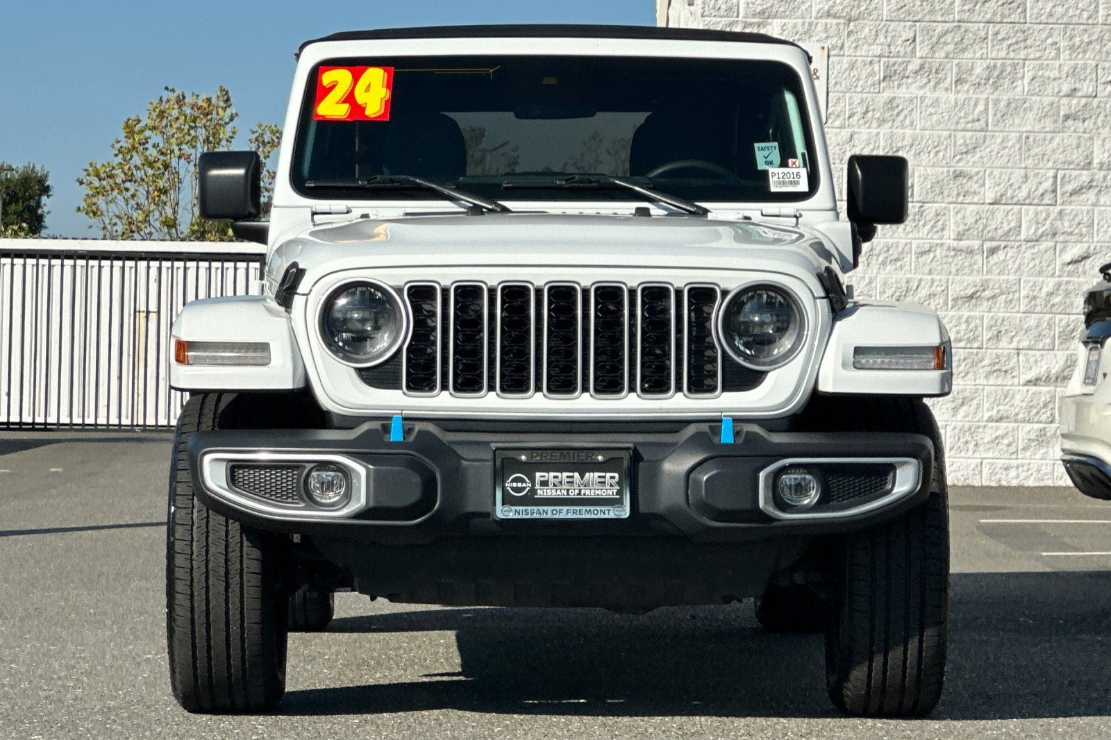 2024 Jeep Wrangler Sahara 4xe