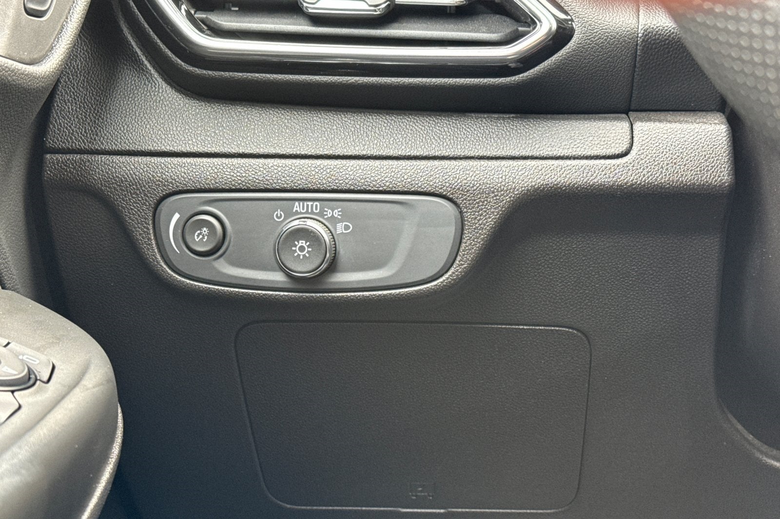 2022 Chevrolet Bolt EUV LT