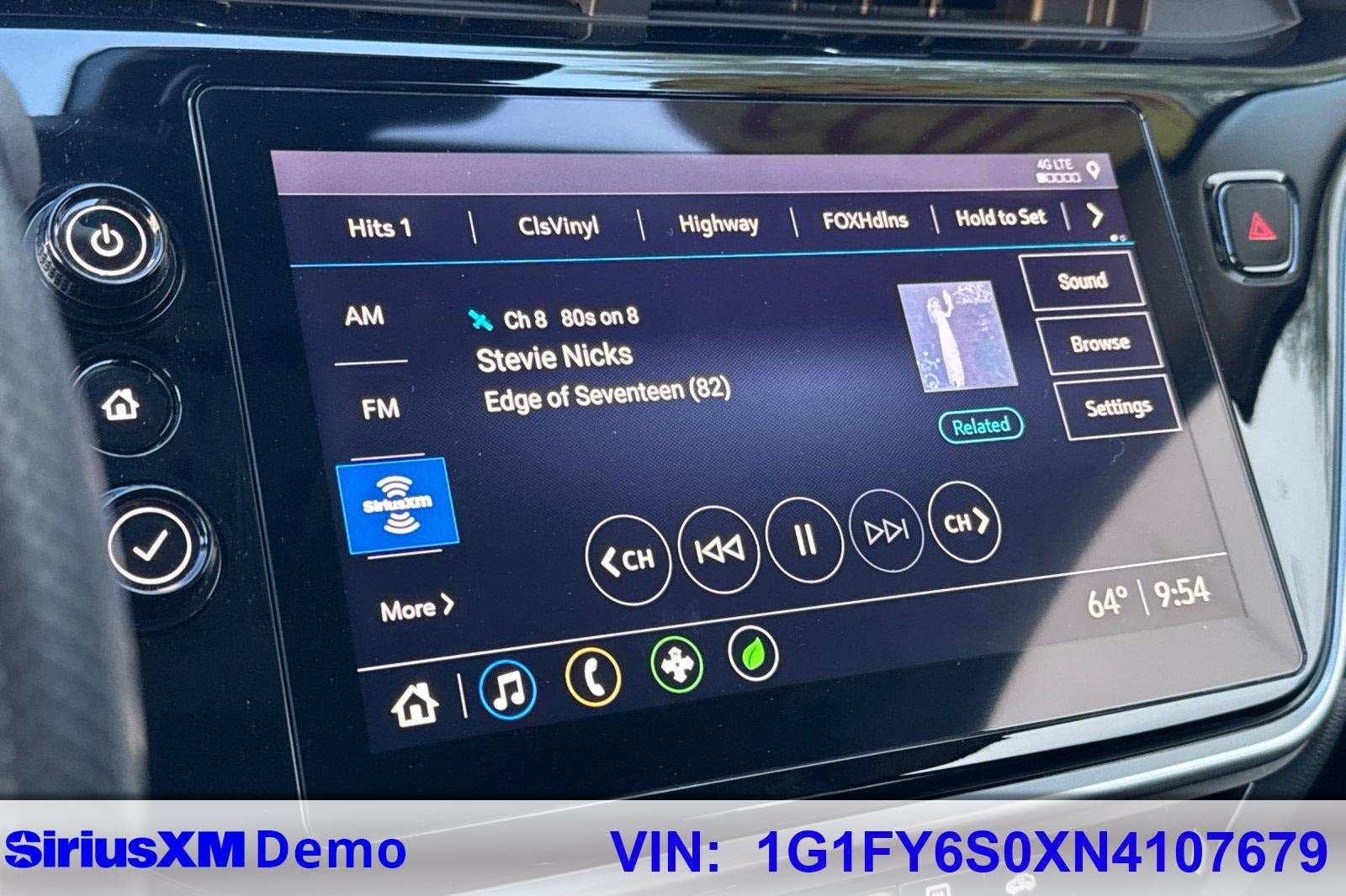 2022 Chevrolet Bolt EUV LT