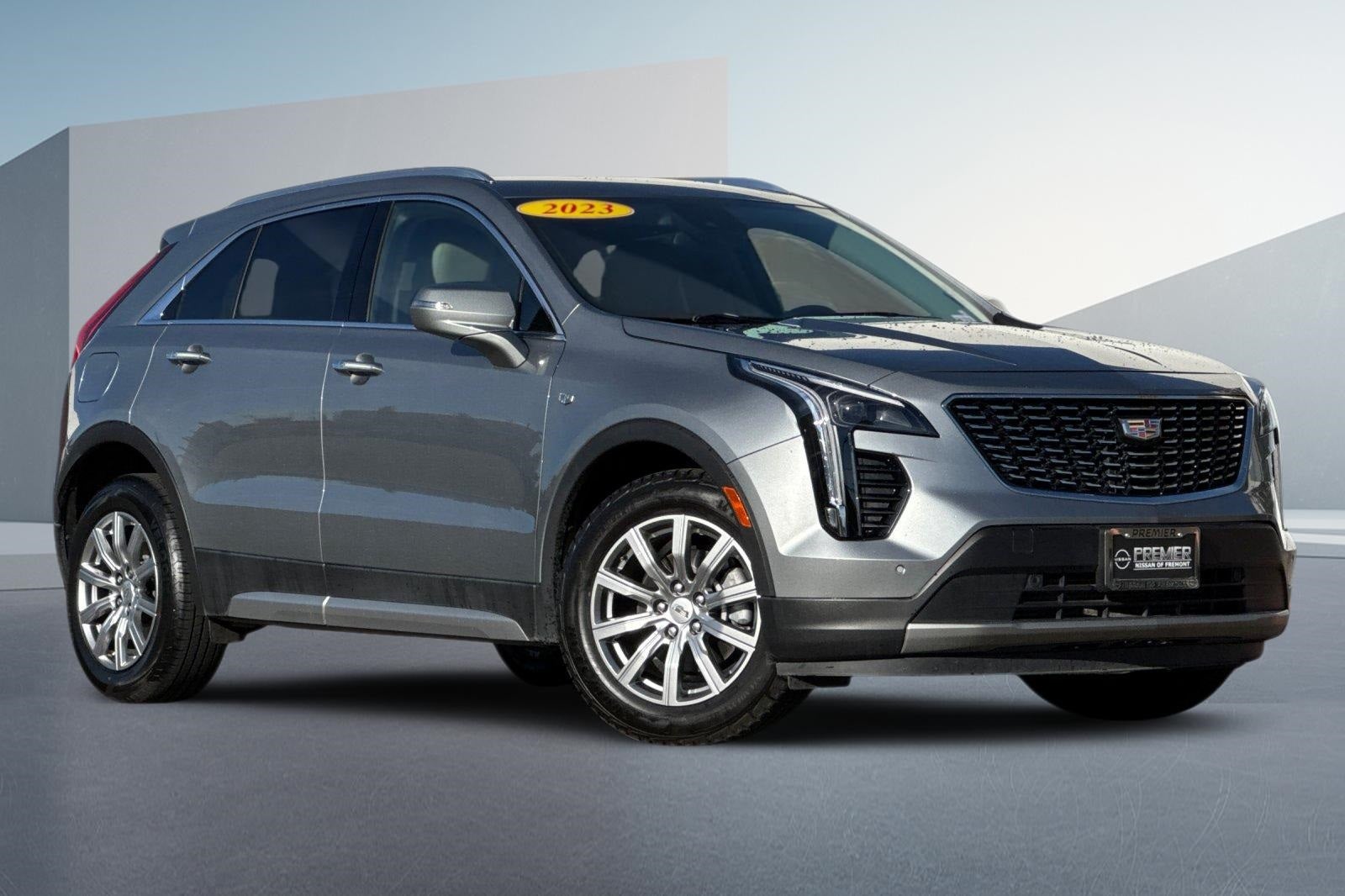 2023 Cadillac XT4 Premium Luxury