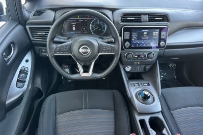 2025 Nissan Leaf S