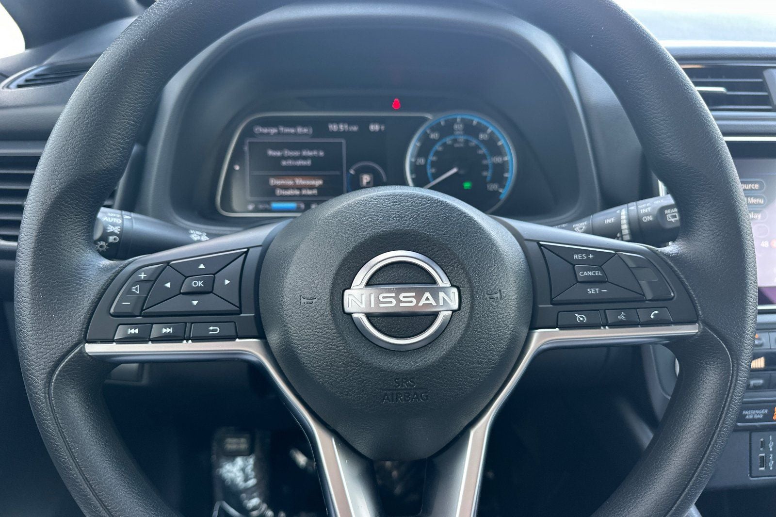 2025 Nissan Leaf S