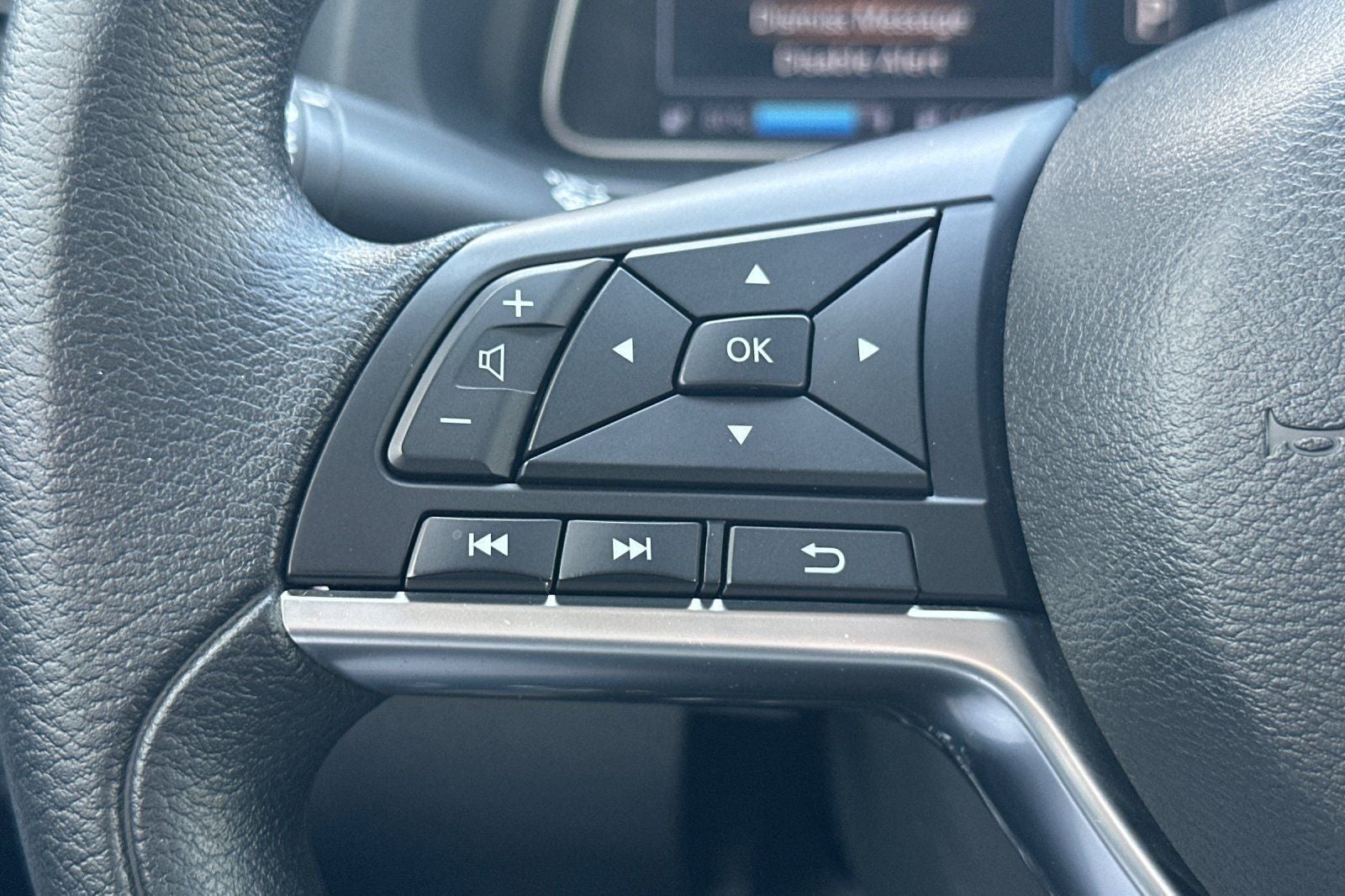 2025 Nissan Leaf S