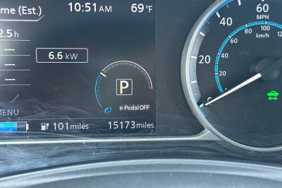 2025 Nissan Leaf S