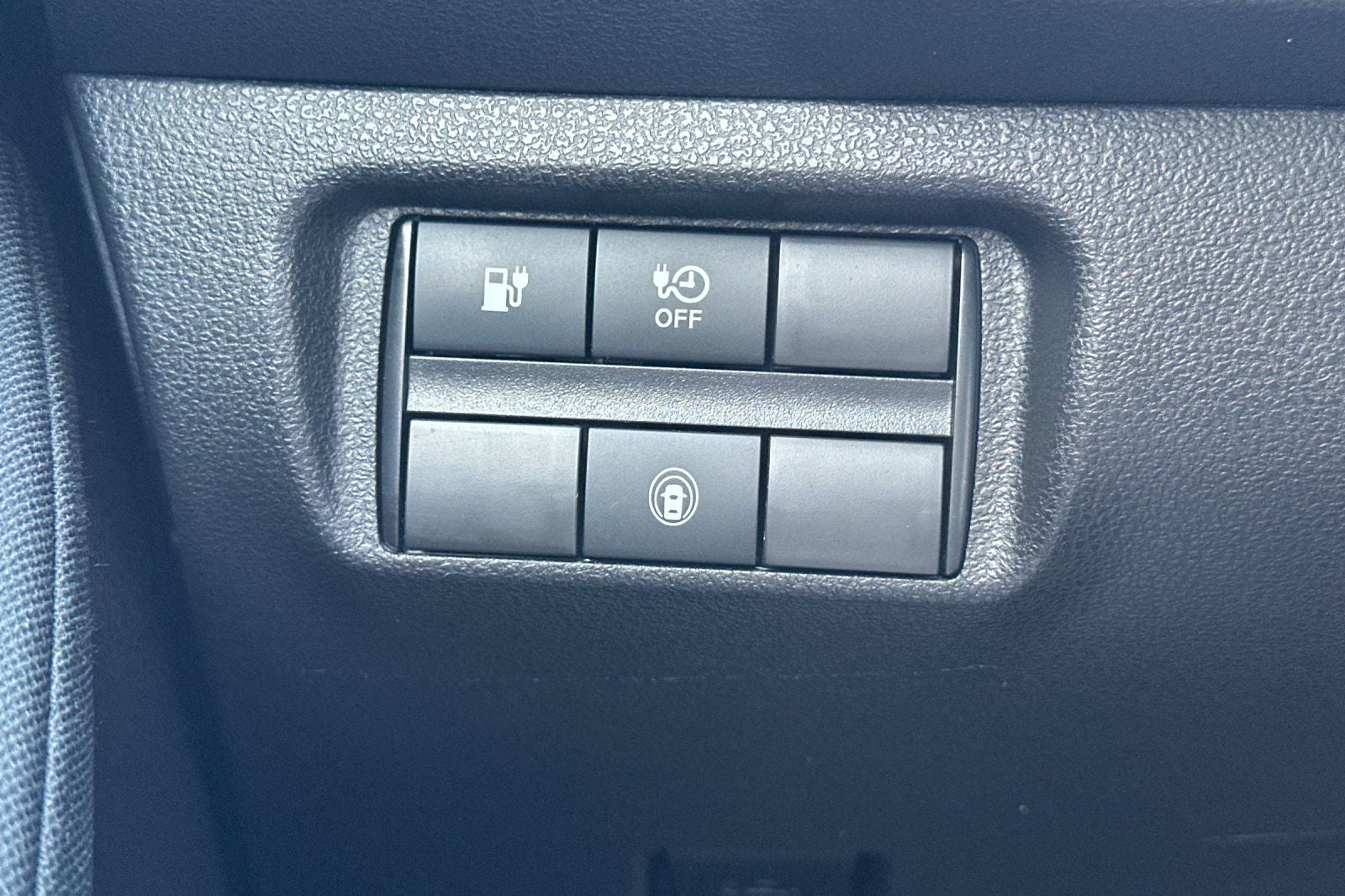 2025 Nissan Leaf S