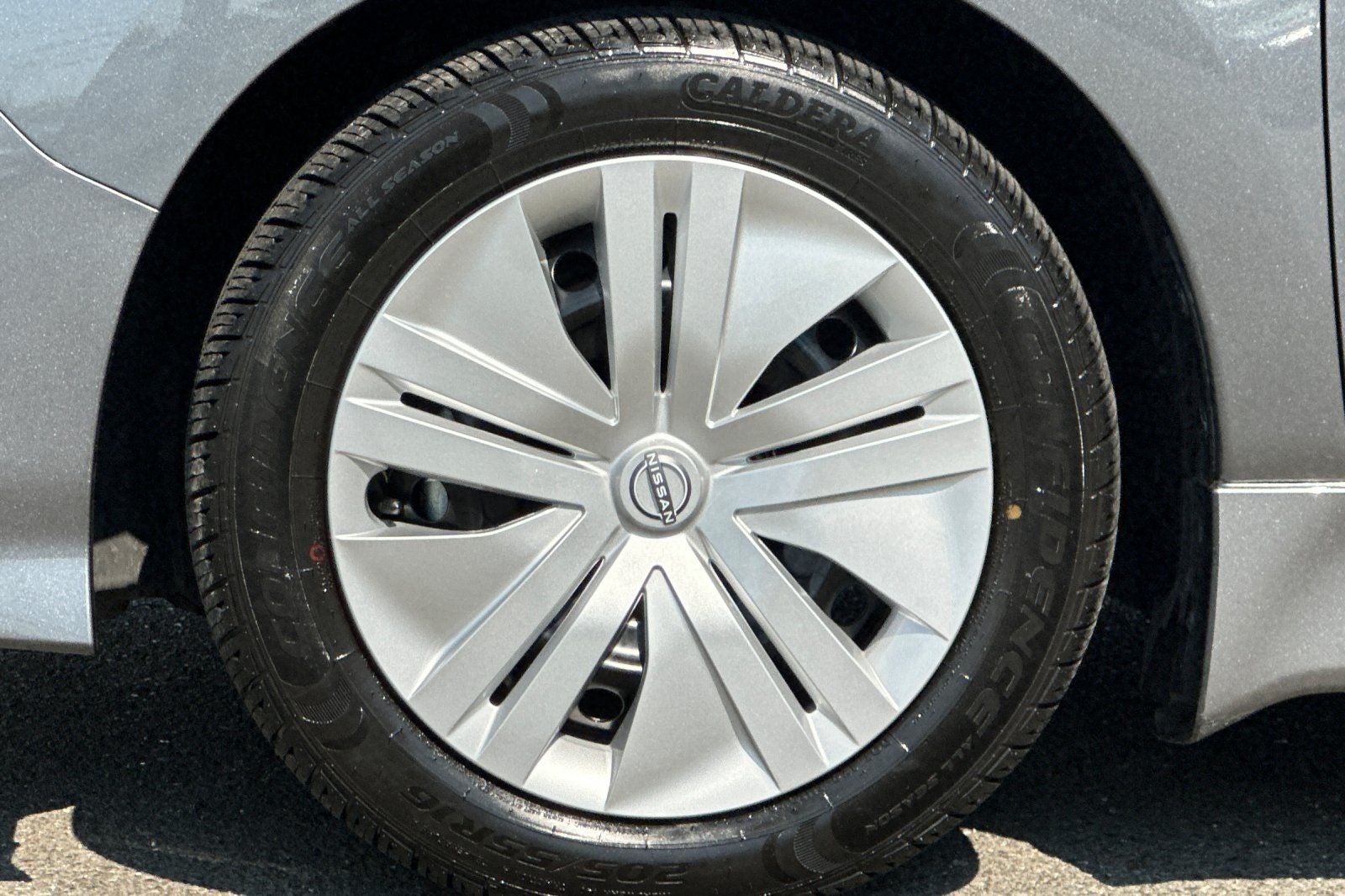2025 Nissan Leaf S