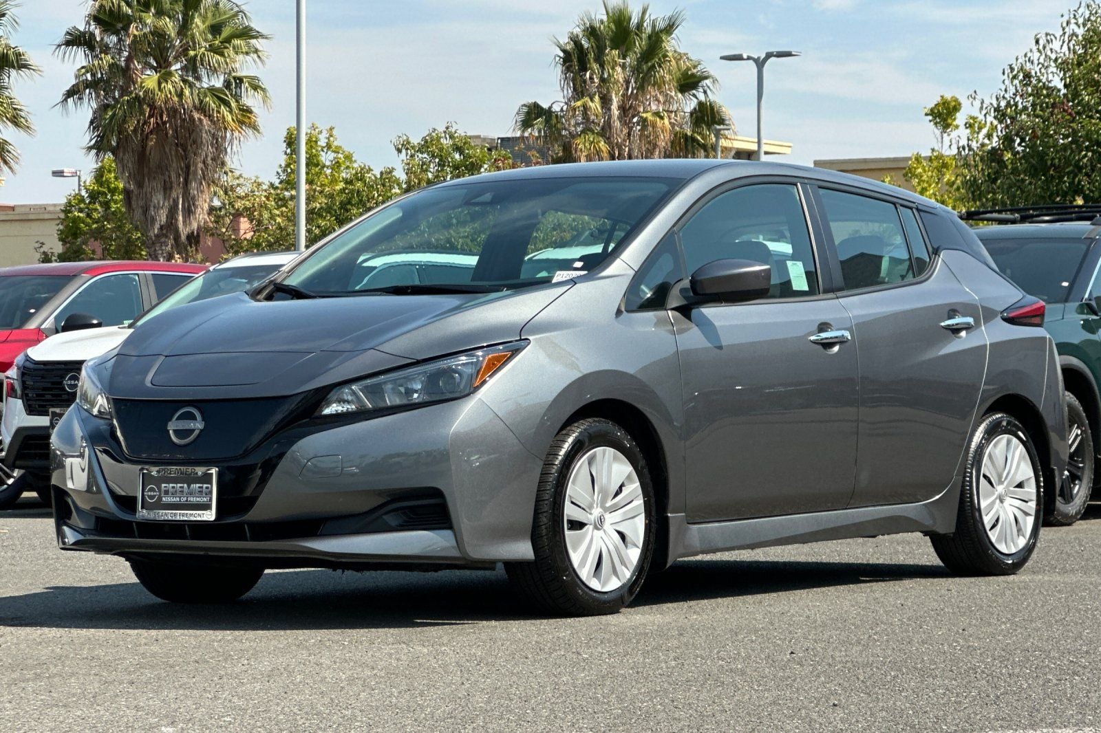2025 Nissan Leaf S