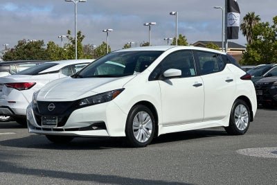2025 Nissan Leaf S