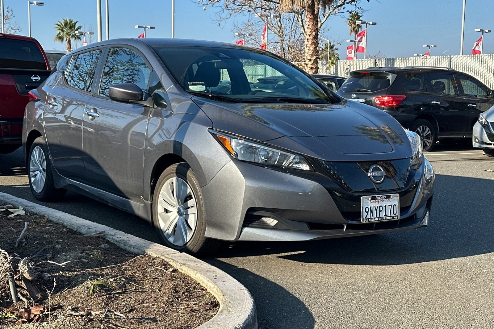 2024 Nissan Leaf S