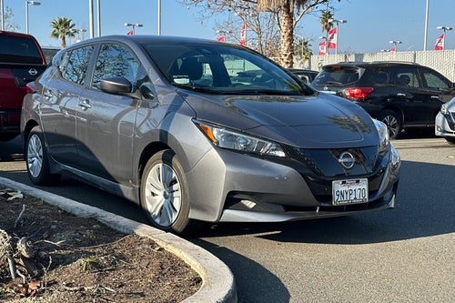 2024 Nissan Leaf S