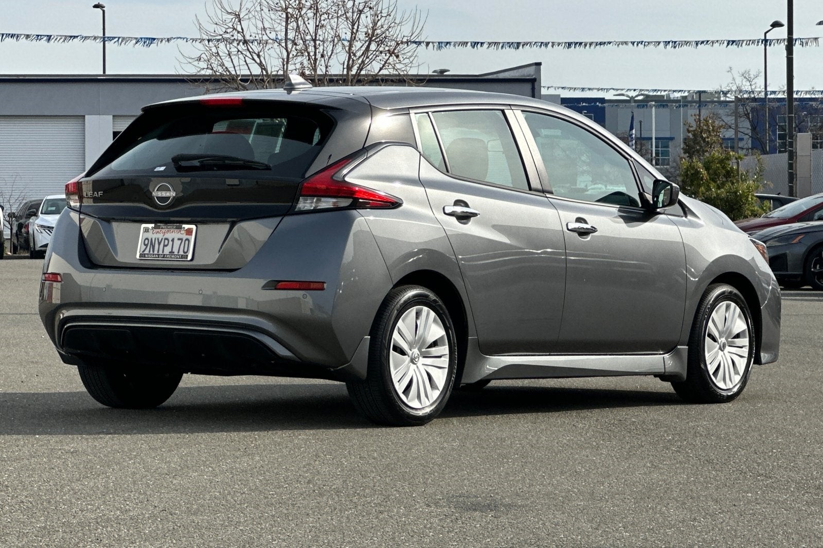 2024 Nissan Leaf S