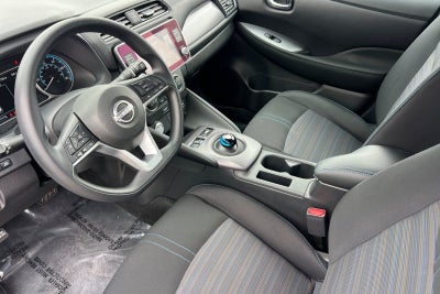 2025 Nissan Leaf S