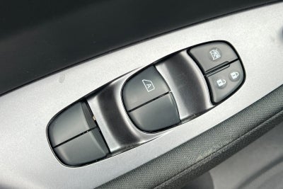 2025 Nissan Leaf S