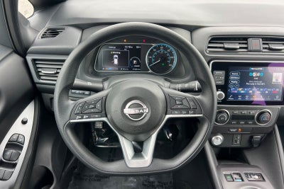 2025 Nissan Leaf S