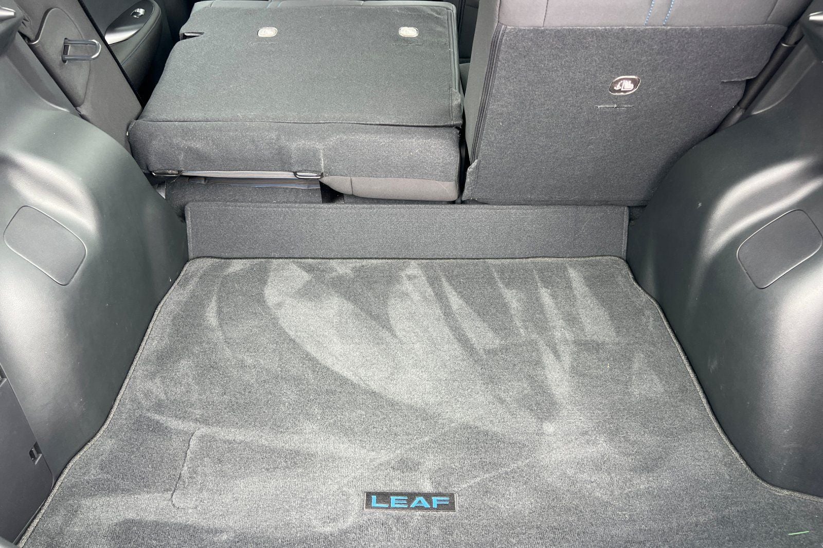 2025 Nissan Leaf S