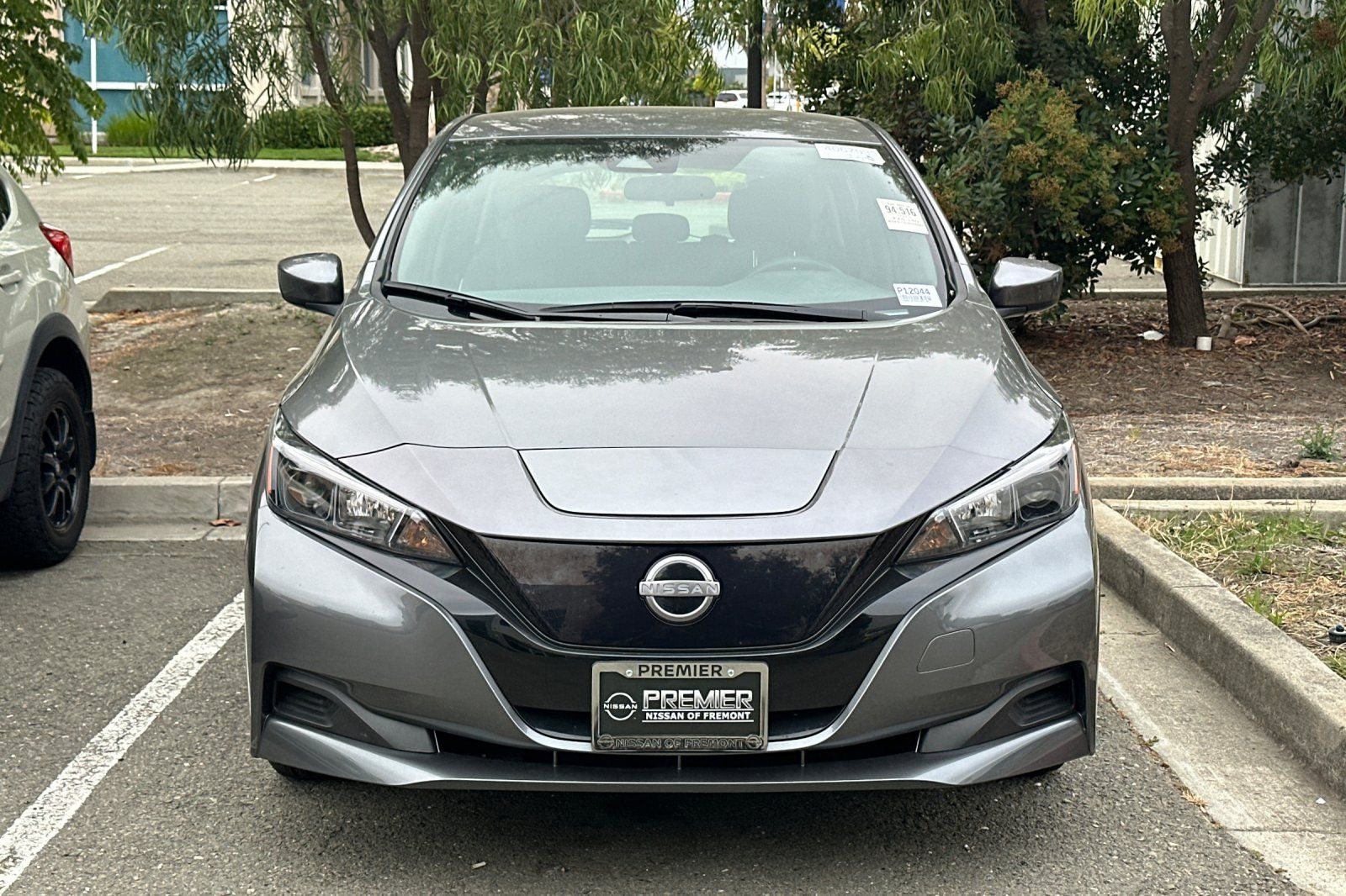 2025 Nissan Leaf S