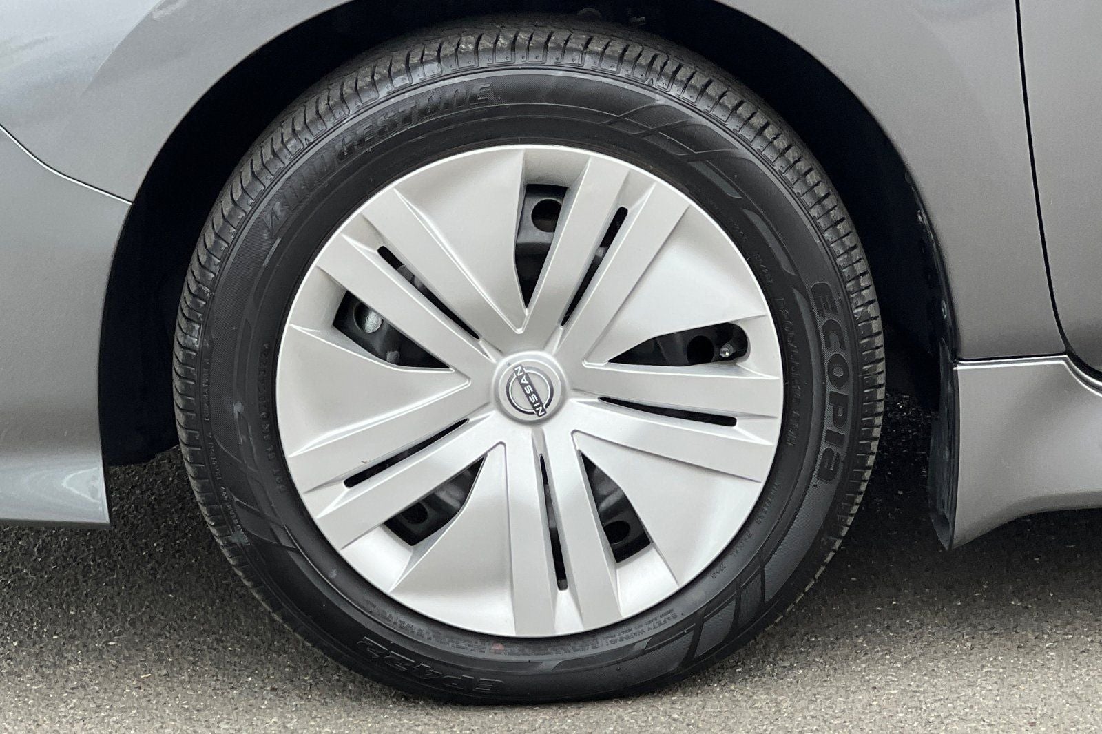 2025 Nissan Leaf S
