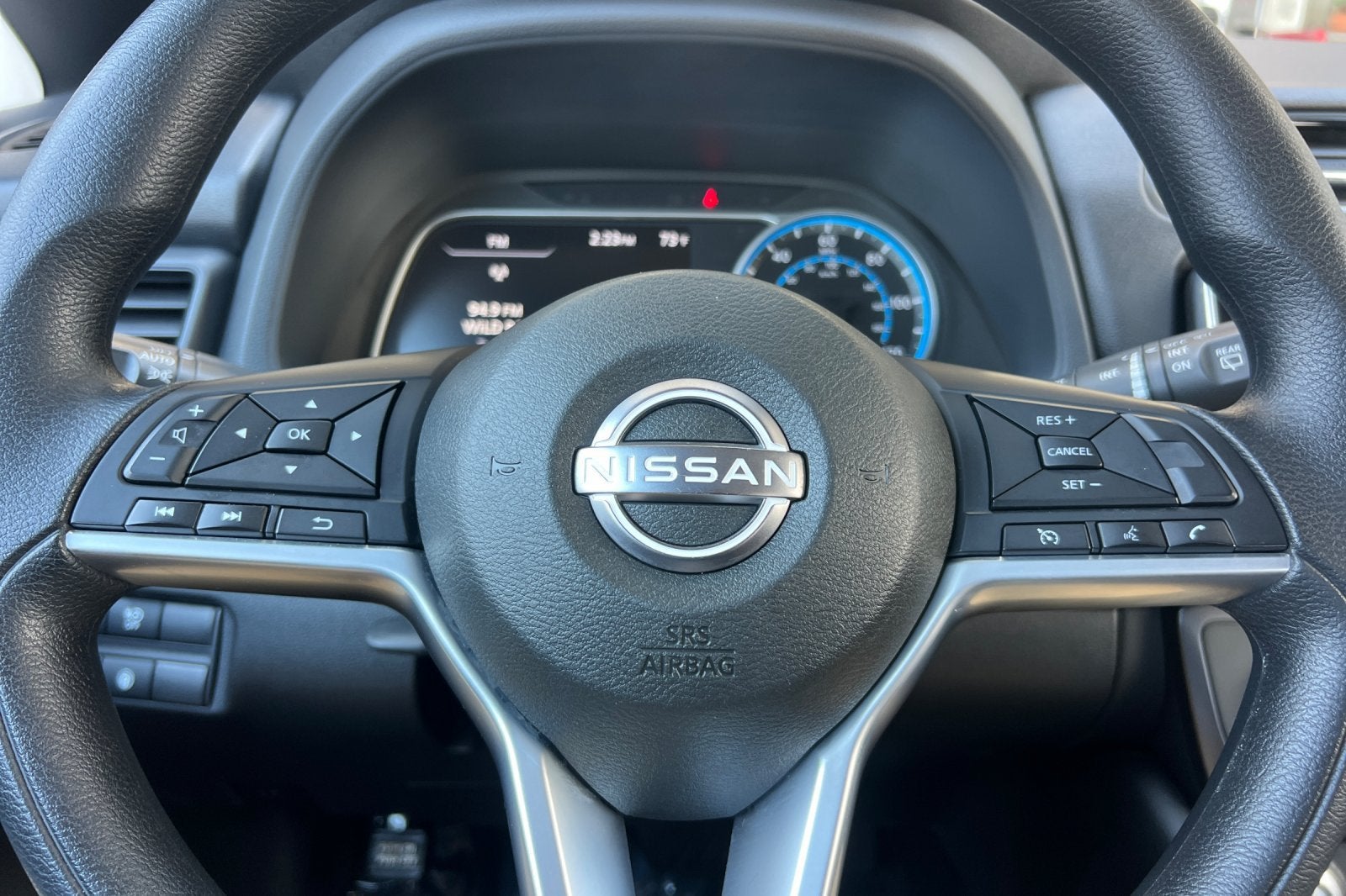 2025 Nissan Leaf S