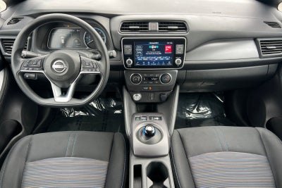 2025 Nissan Leaf S
