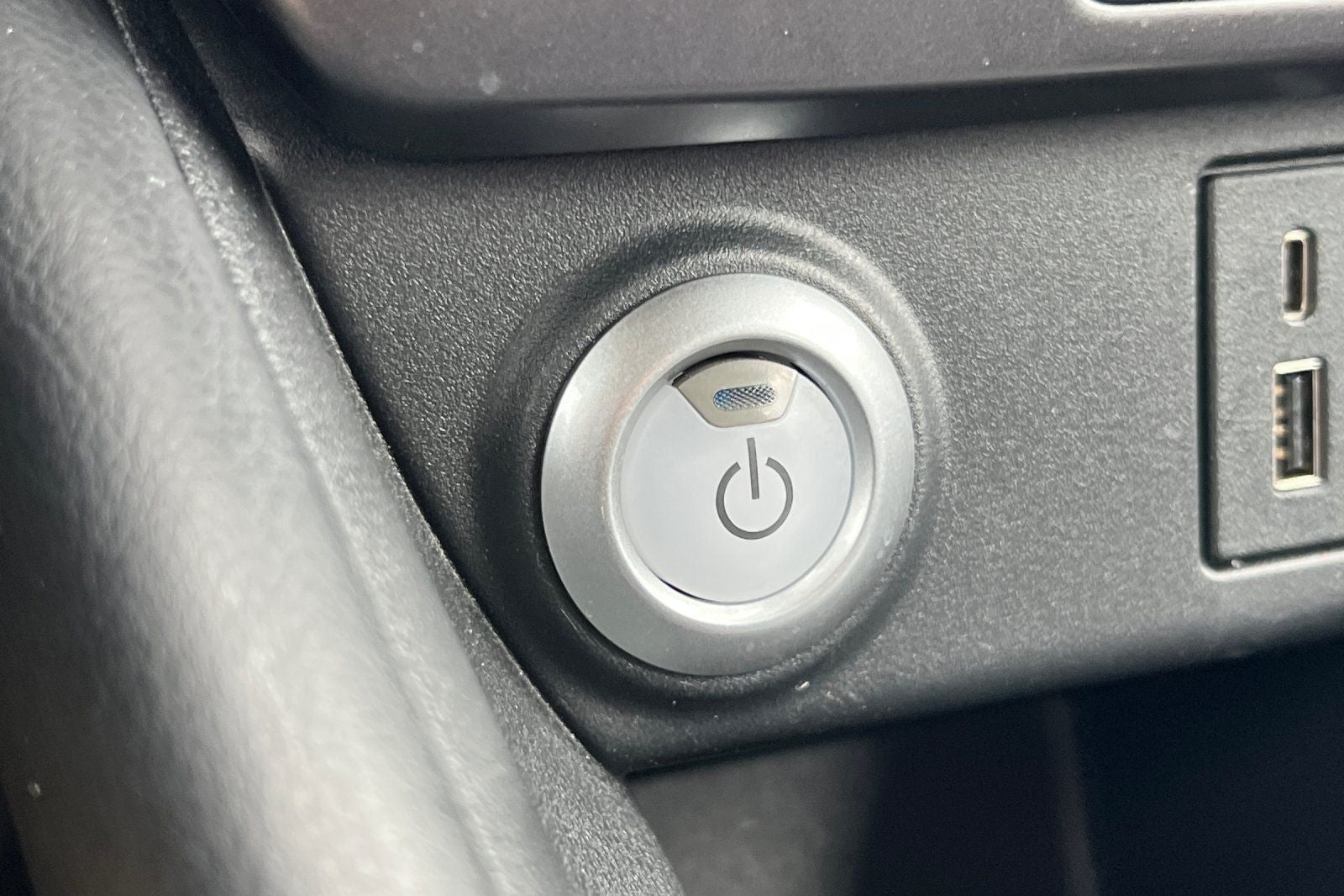 2025 Nissan Leaf S