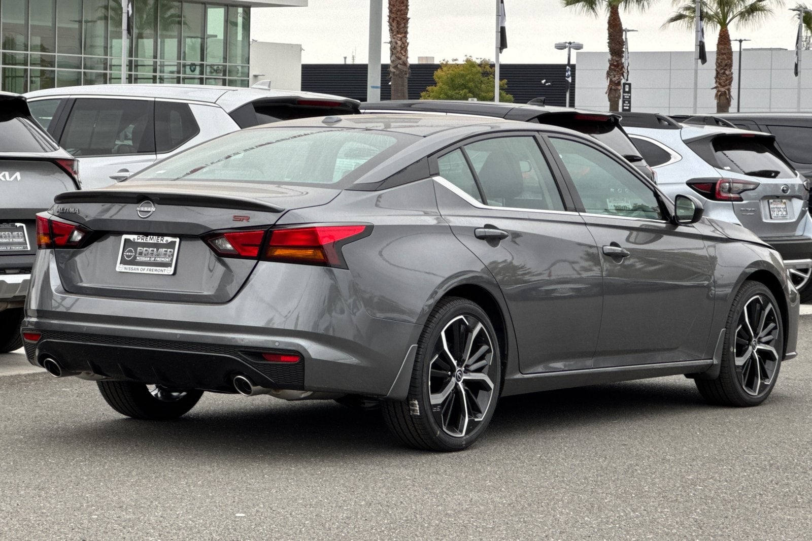 2025 Nissan Altima 2.5 SR