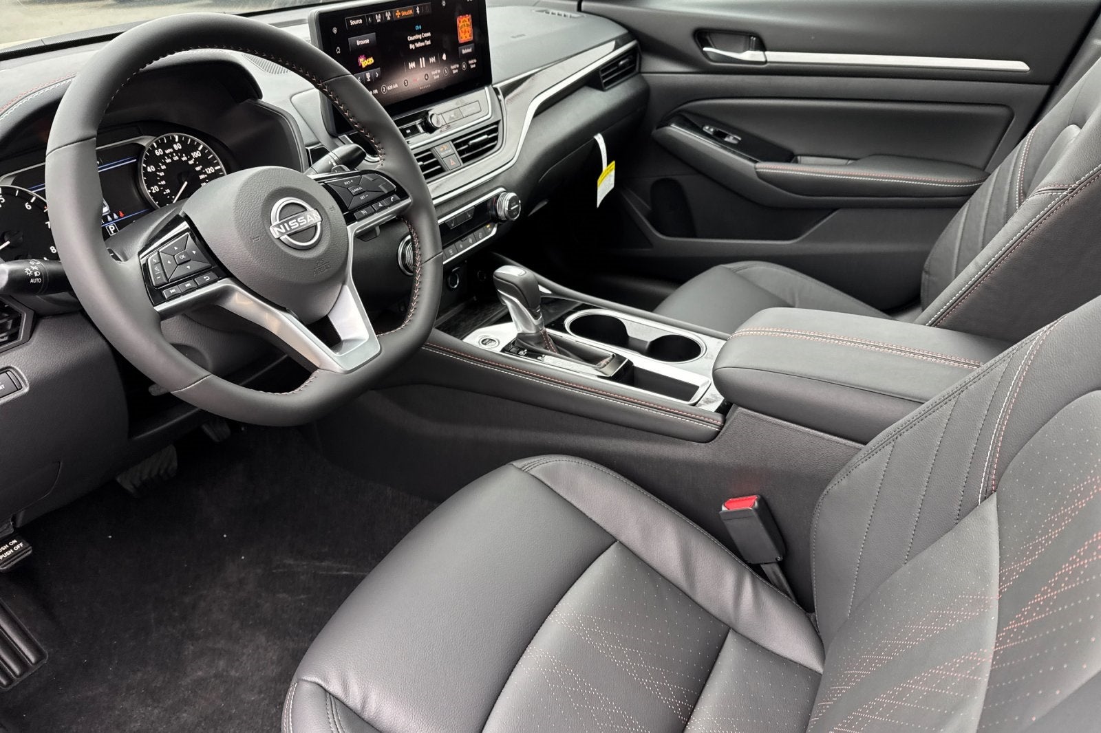 2025 Nissan Altima 2.5 SR