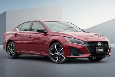 2025 Nissan Altima 2.5 SR