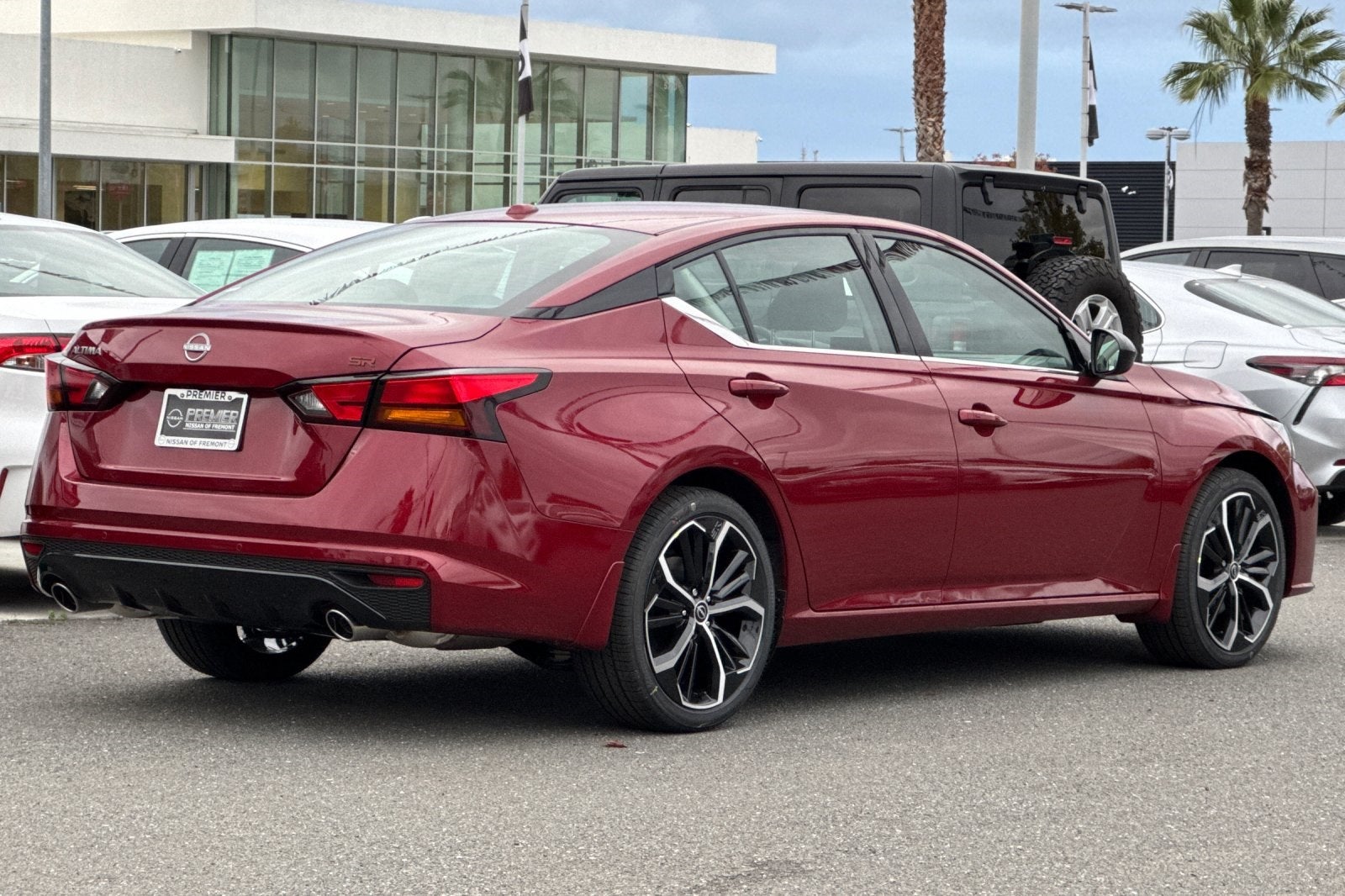 2025 Nissan Altima 2.5 SR