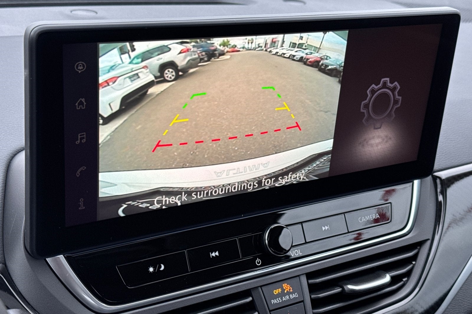 2025 Nissan Altima 2.5 SR