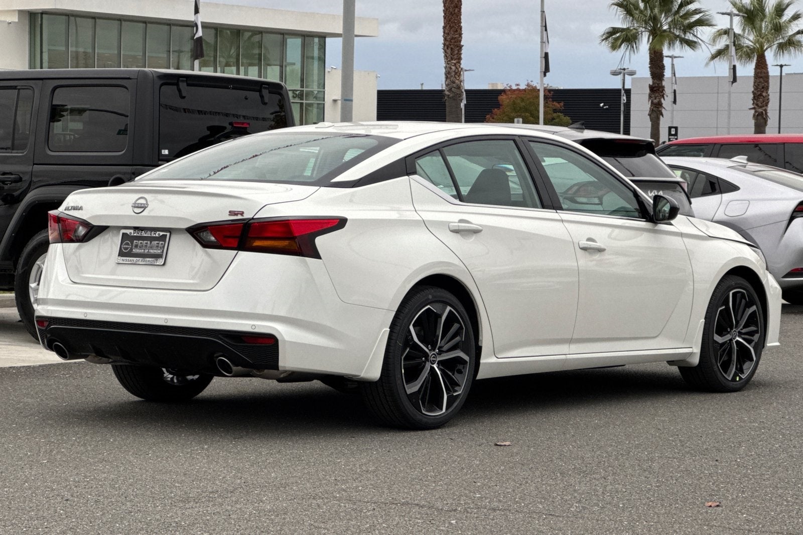 2025 Nissan Altima 2.5 SR