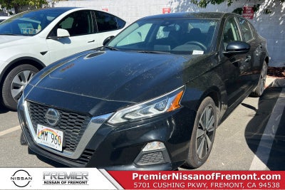 2022 Nissan Altima 2.5 SV