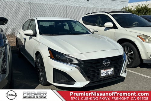 2023 Nissan Altima 2.5 SV