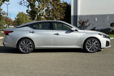 2025 Nissan Altima 2.5 SL