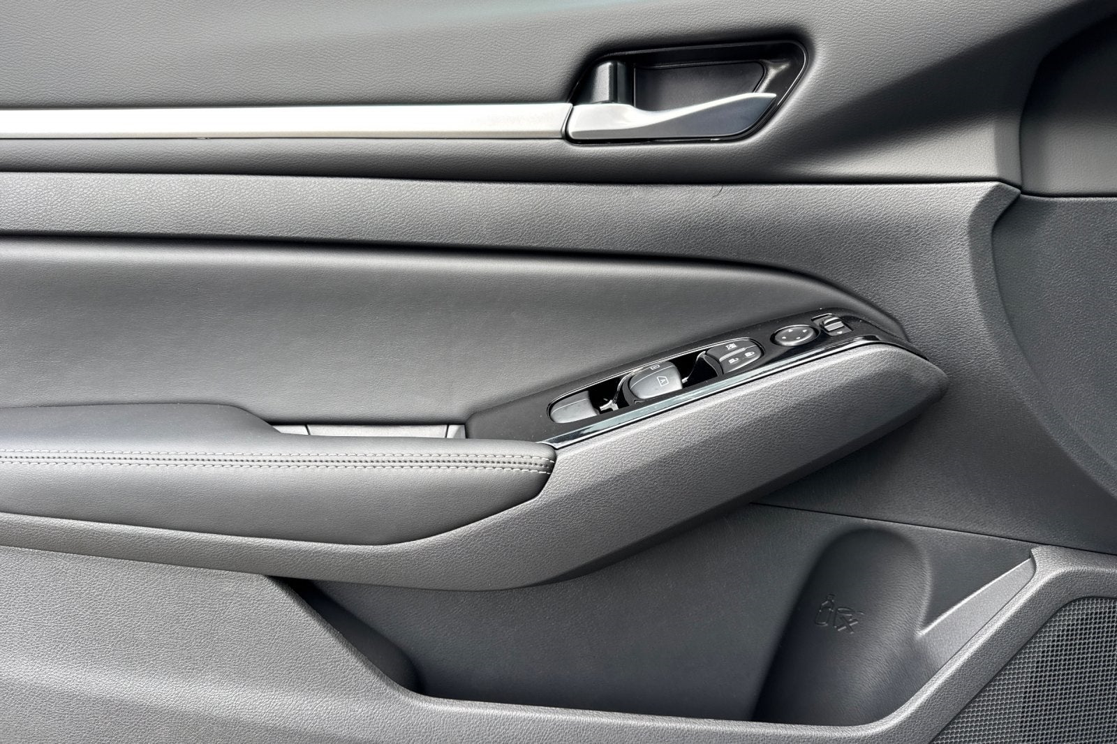 2025 Nissan Altima 2.5 SL