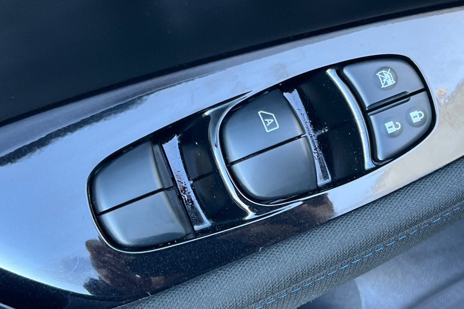 2024 Nissan Leaf SV Plus
