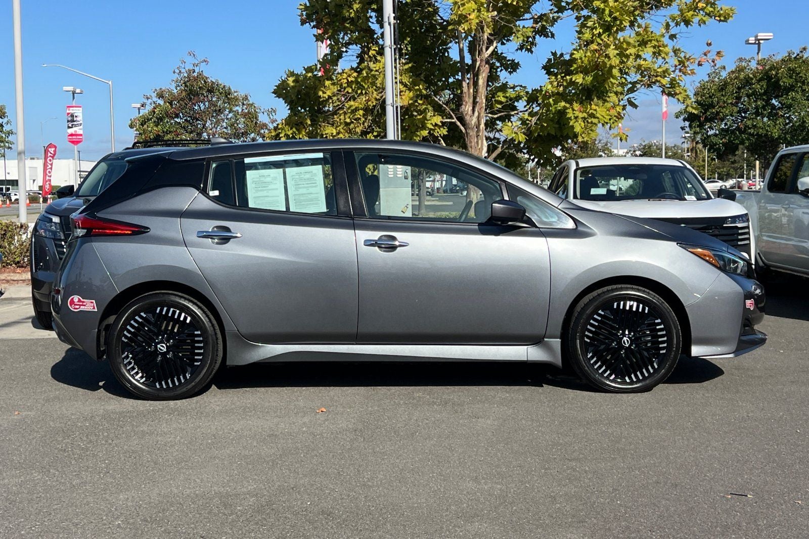 2024 Nissan Leaf SV Plus
