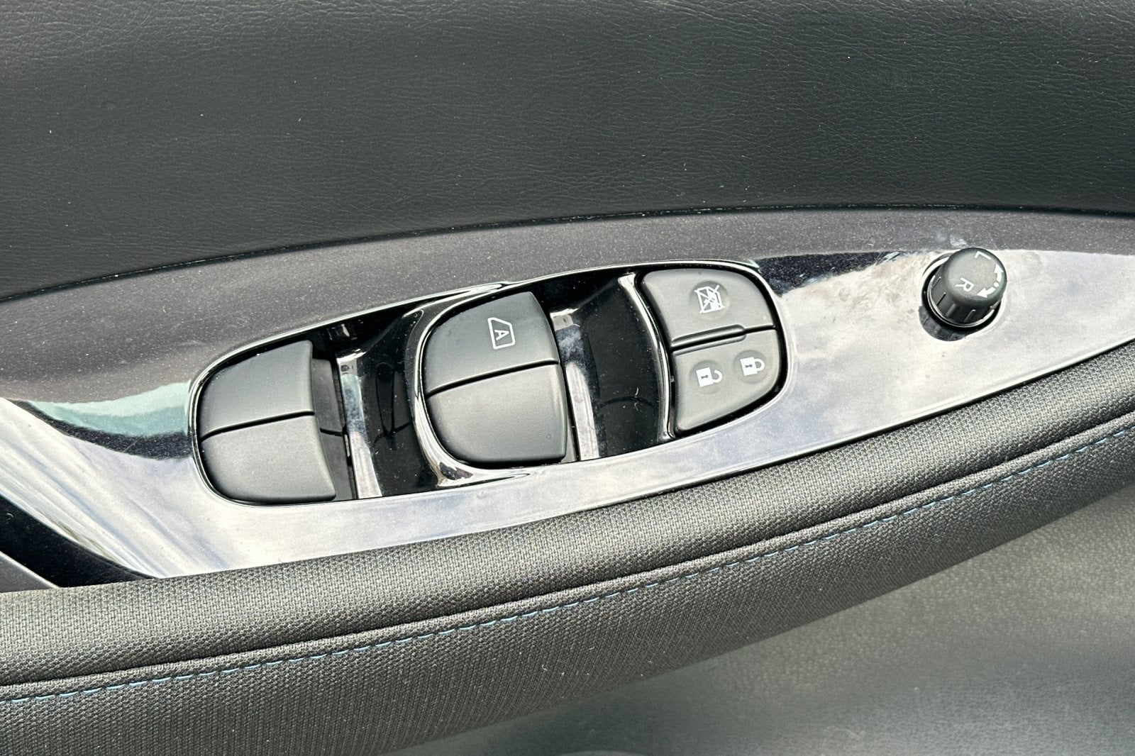 2023 Nissan Leaf SV Plus