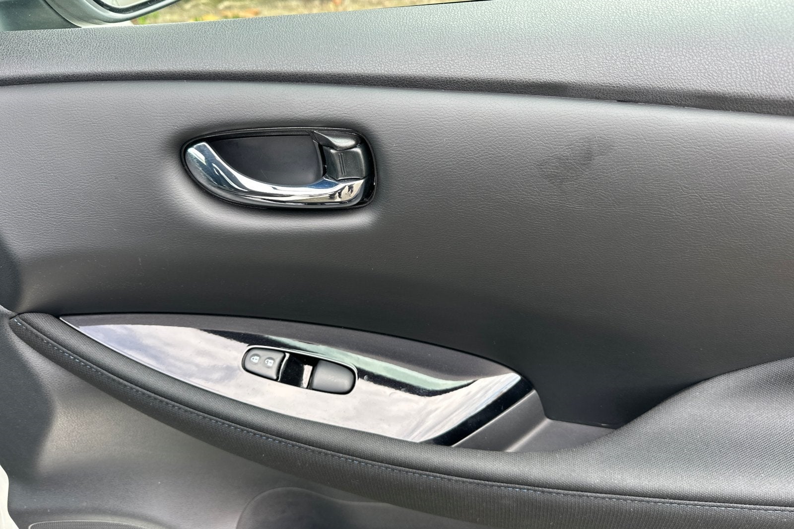 2023 Nissan Leaf SV Plus