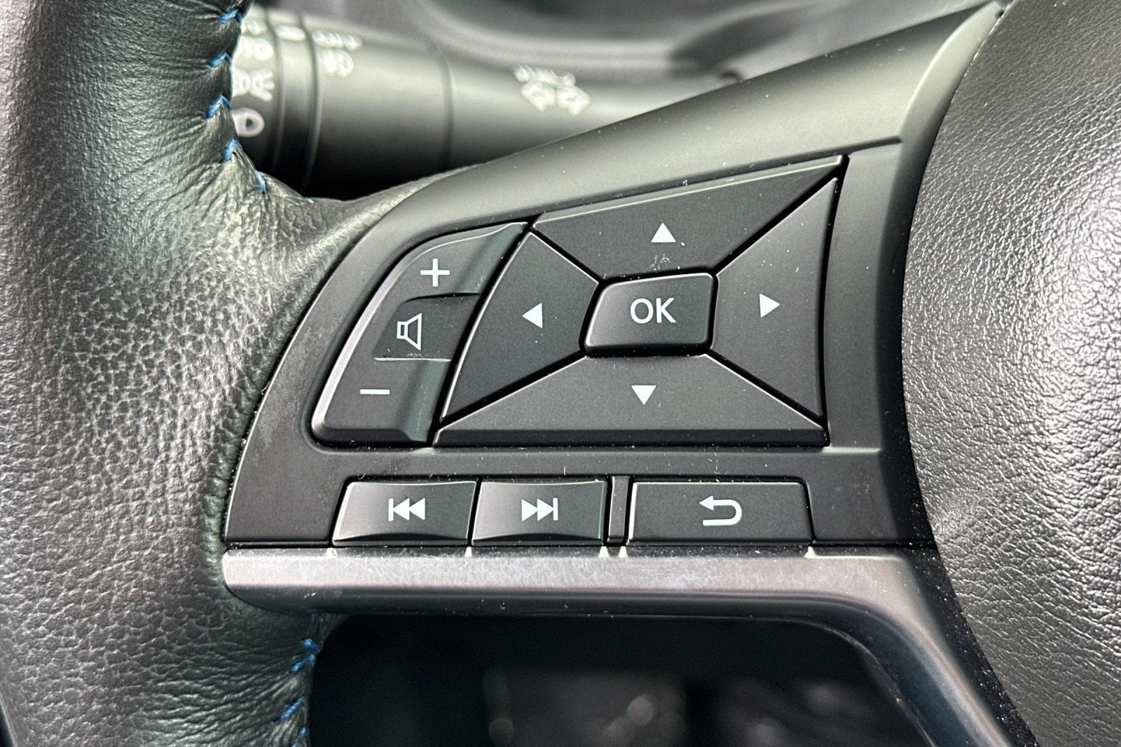 2023 Nissan Leaf SV Plus