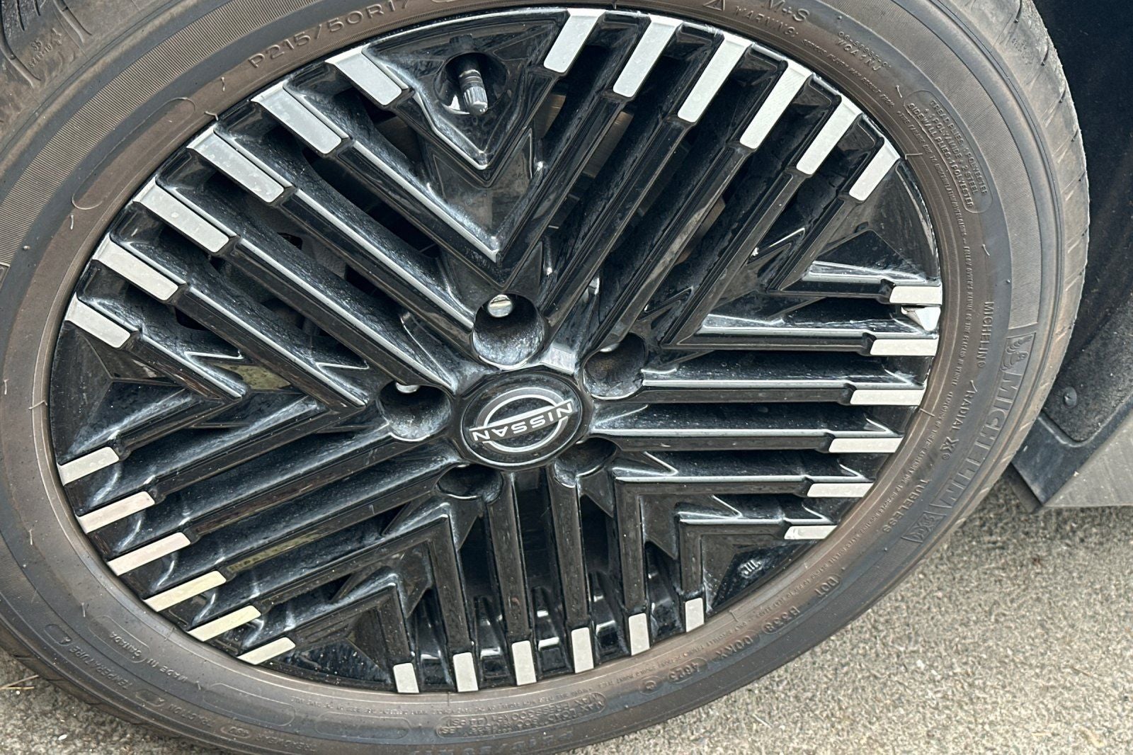 2024 Nissan Leaf SV Plus