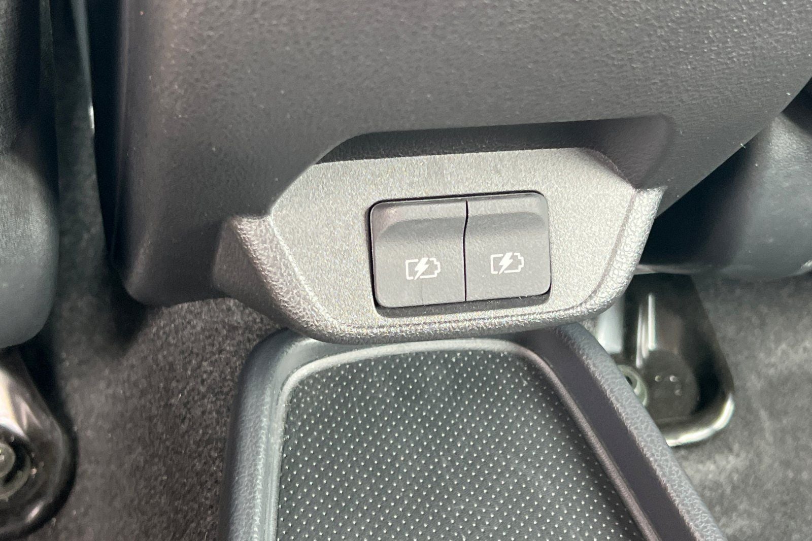 2024 Nissan Leaf SV Plus