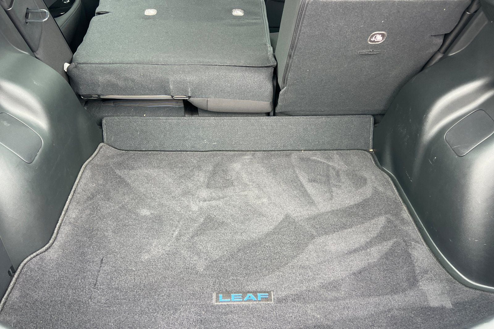 2024 Nissan Leaf SV Plus