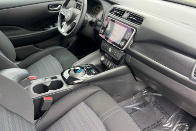 2024 Nissan Leaf SV Plus